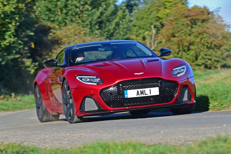  Aston Martin DBS Superleggera 2018 года  (UK) (фото 34 из 40)